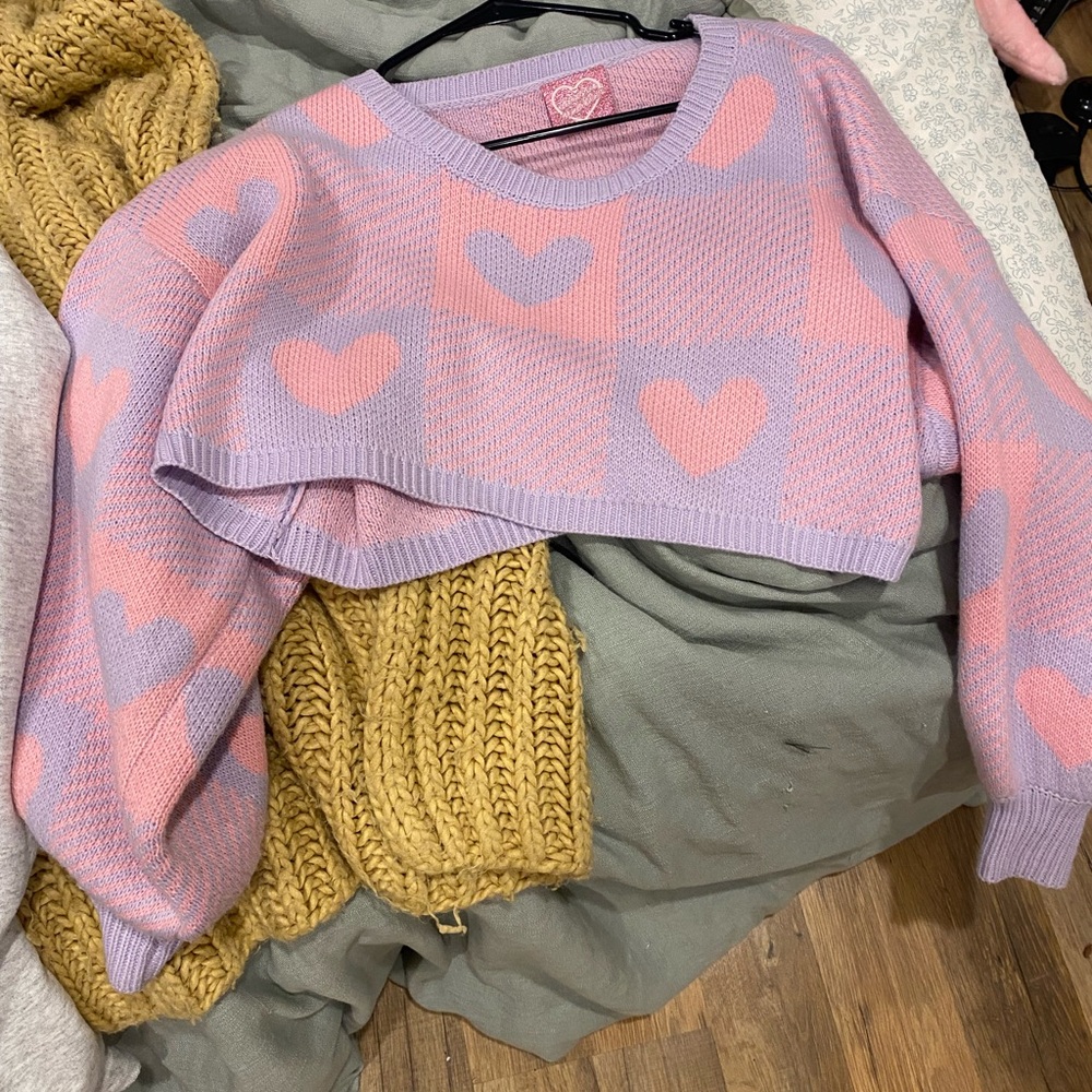 Chrissa Sparkles Cropped Hearts Sweater